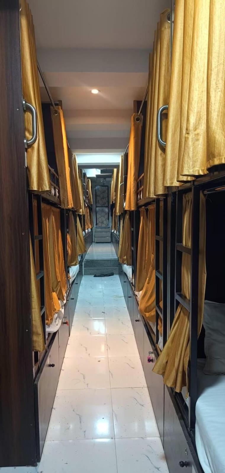 Hotel Golden View Dormitory Mumbai Exterior foto